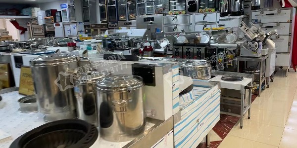 酒店廚房設備多少錢一套-這家全國統(tǒng)一報價（宇杰廚具）